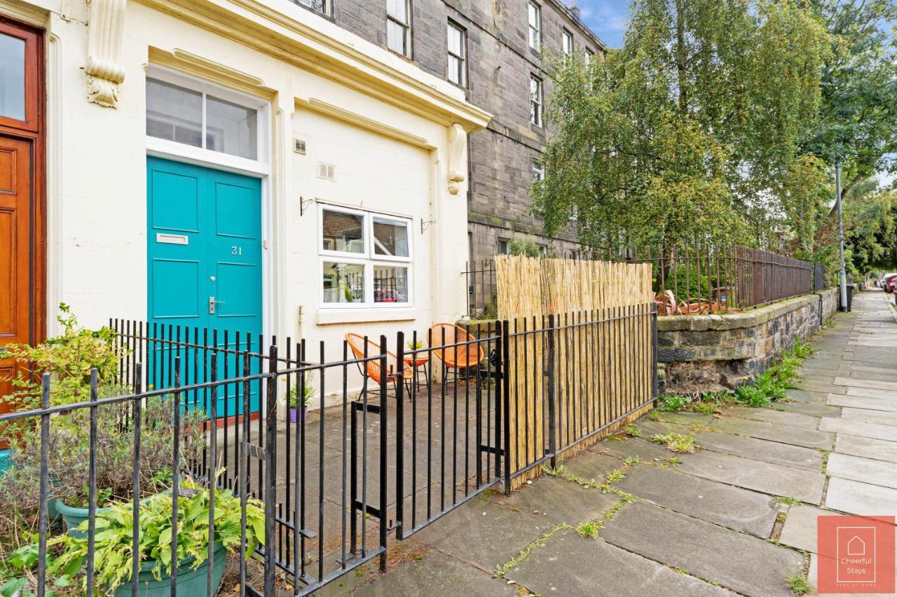 Cheerful Stays: Spacious Flat In Vibrant Leith Edinburgh Ngoại thất bức ảnh